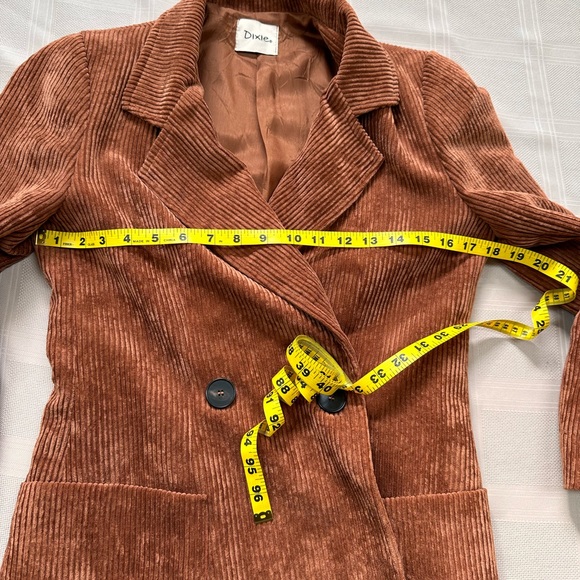 Lovely vintage style corduroy jacket - size women’s medium - Picture 6 of 9